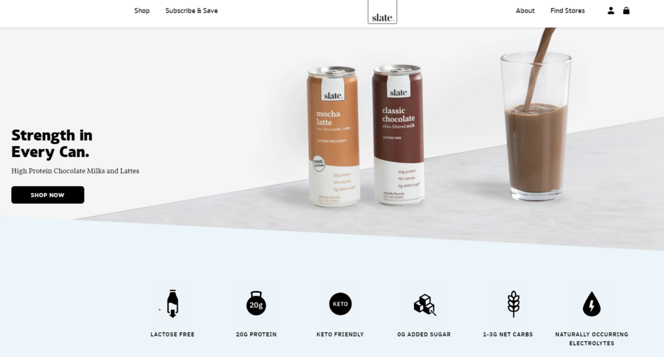 Die Slate Milk Website hat hochwertige Fotos und Symbole, die die Produkteigenschaften repräsentieren