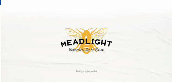 Thanks to the parallax, the rotating bottle accompanies you on a journey through the Meadlight site