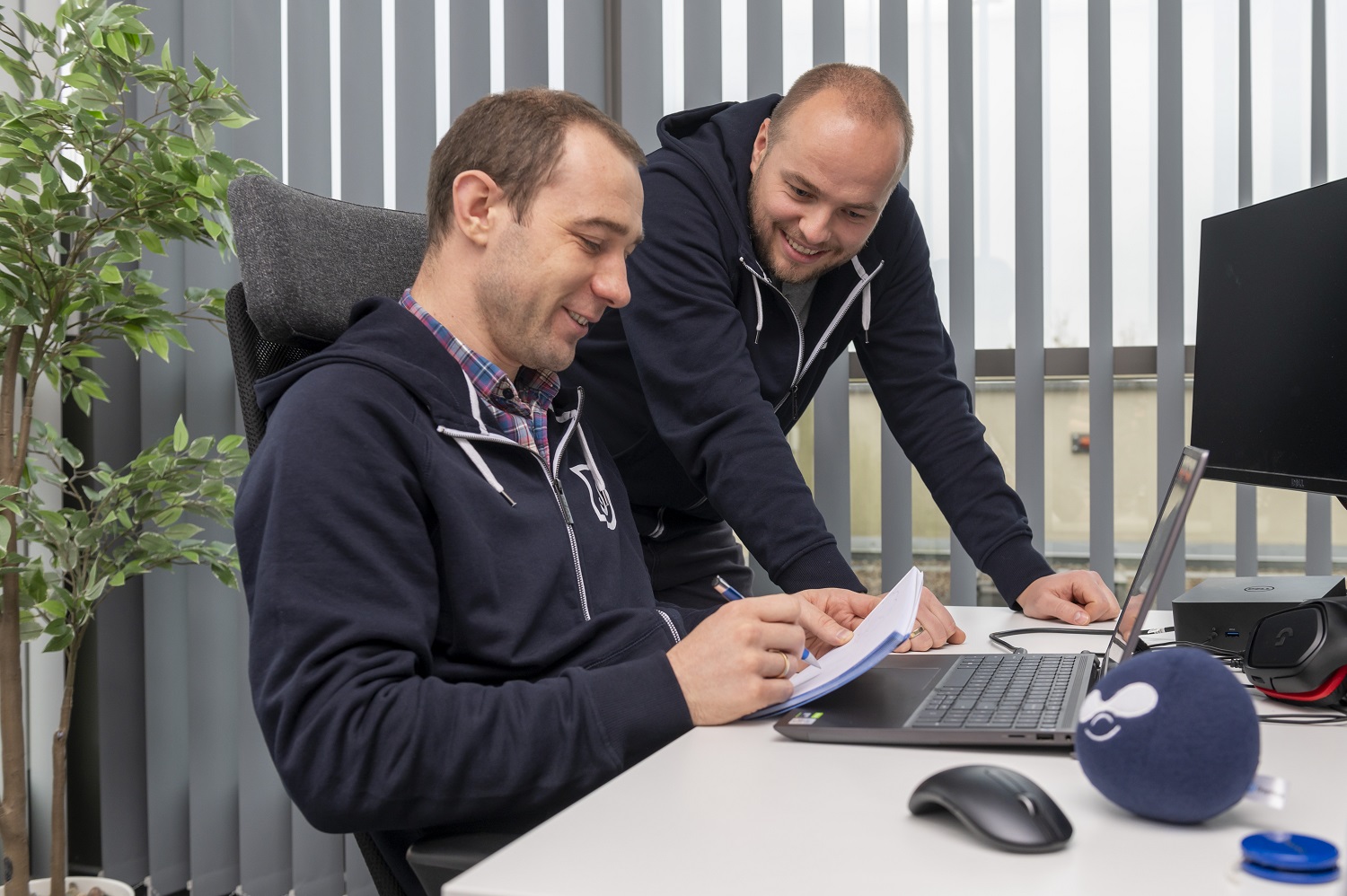 The Droptica team tailors technology solutions to meet the needs of news website projects.