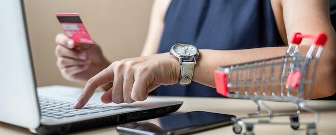 businesswoman-holding-card