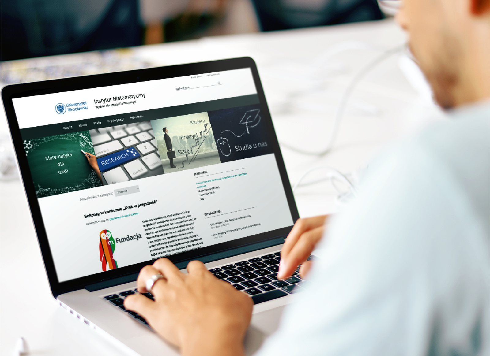 The website of the Institute of Mathematics is an example of a complete website migration to Drupal.