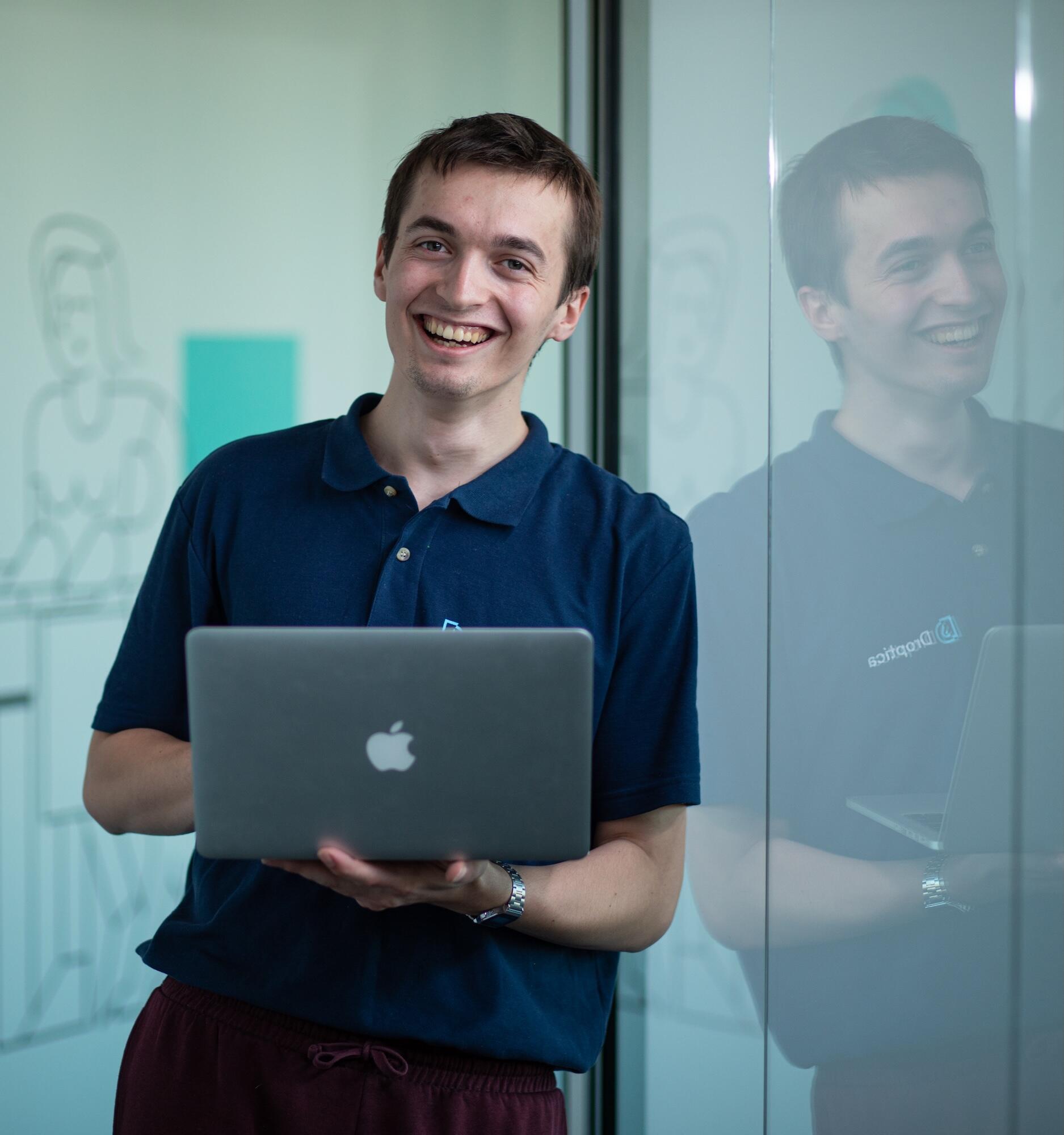 Expert leading intranet workshops with the Open Intranet system.